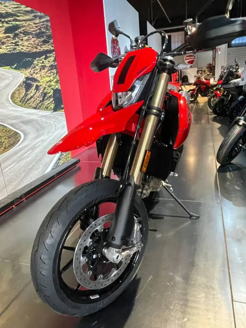 Ducati Hypermotard 698 Mono (2024 - 26) (5)