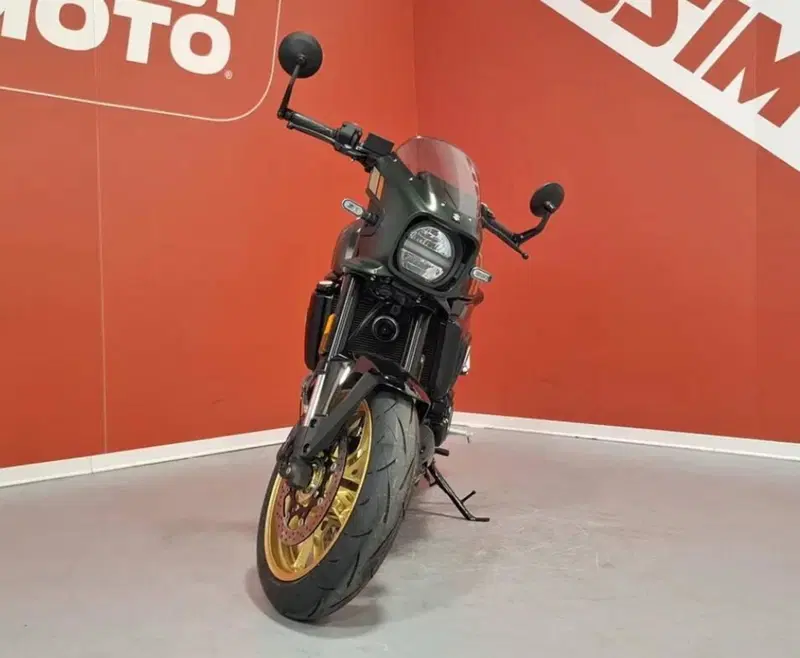 Suzuki GSX-8TT (2025 - 26) (3)