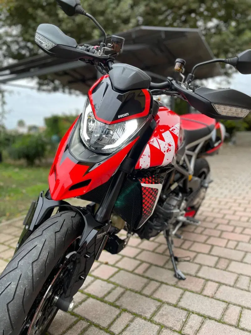 Ducati Hypermotard 950 RVE (2020)
