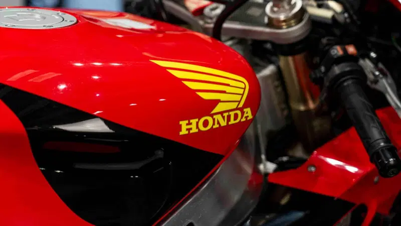 Honda VTR 1000 SP-1 (2000 - 01) (11)