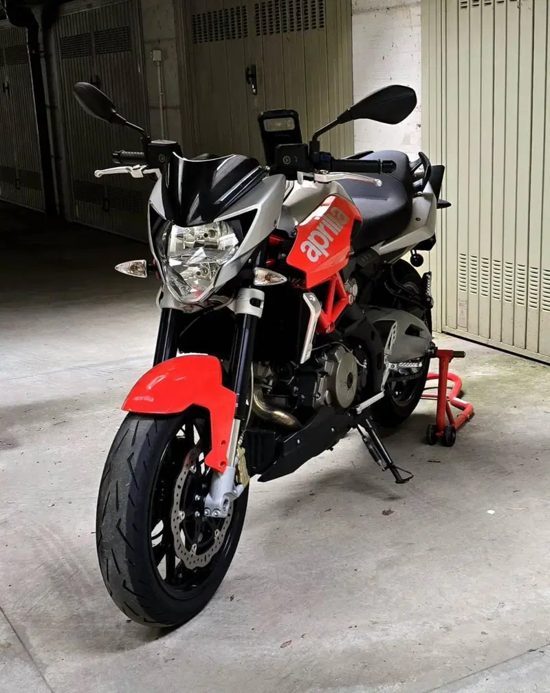 Aprilia Shiver 750 ABS (2010 - 17) (2)