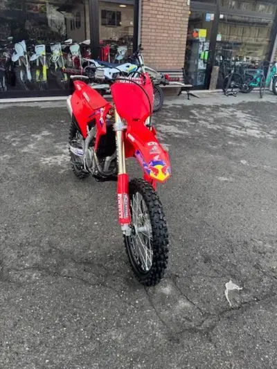 Honda CRF 450R (2024) usata