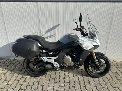 CFMOTO 650MT (2021 - 24) usata