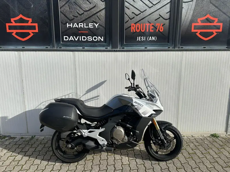 CFMOTO 650MT (2021 - 24) (2)
