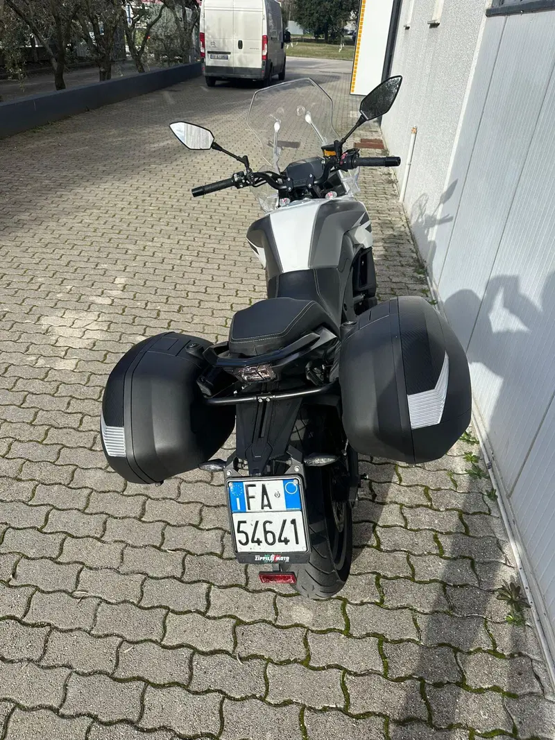 CFMOTO 650MT (2021 - 24) (8)