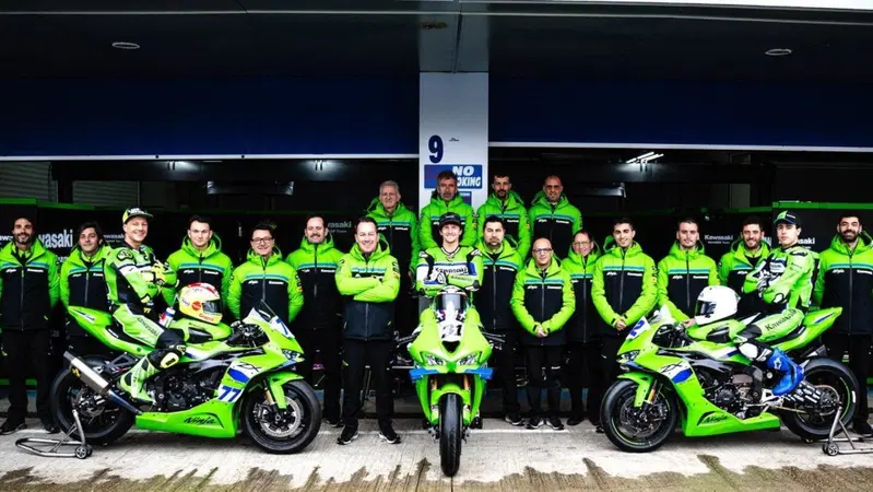 SBK 2026. Si rinnova l&rsquo;impegno Kawasaki nel WorldSBK e nel WorldSSP