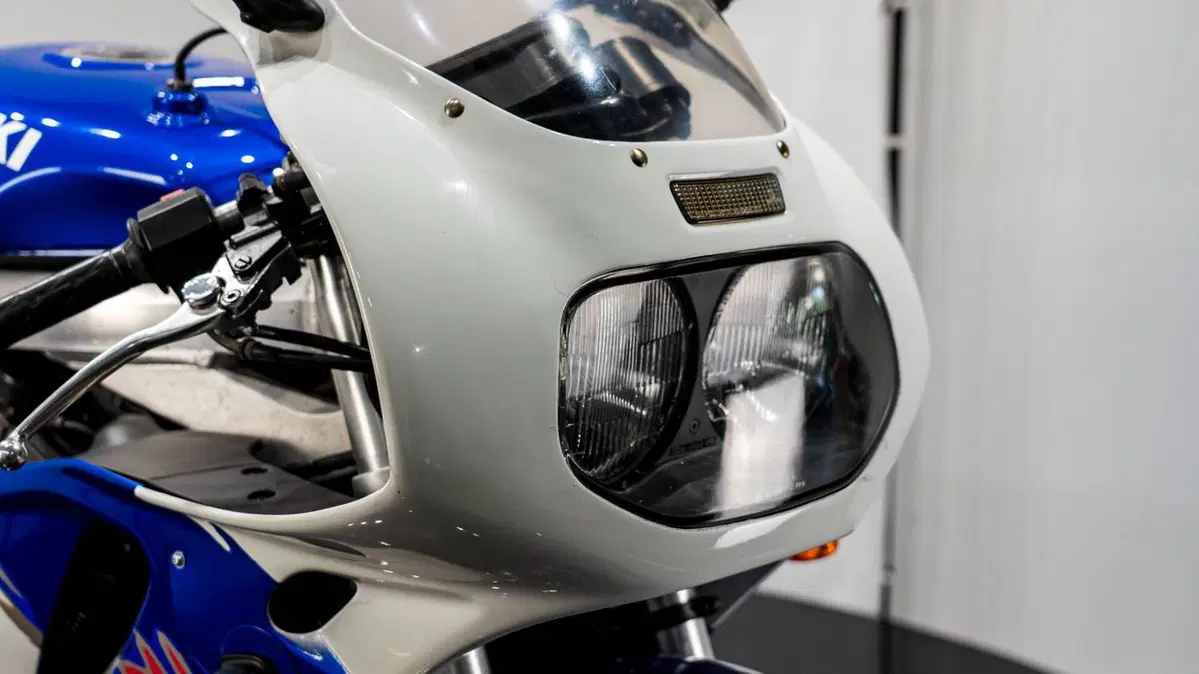 Suzuki GSX-R 750 (17)