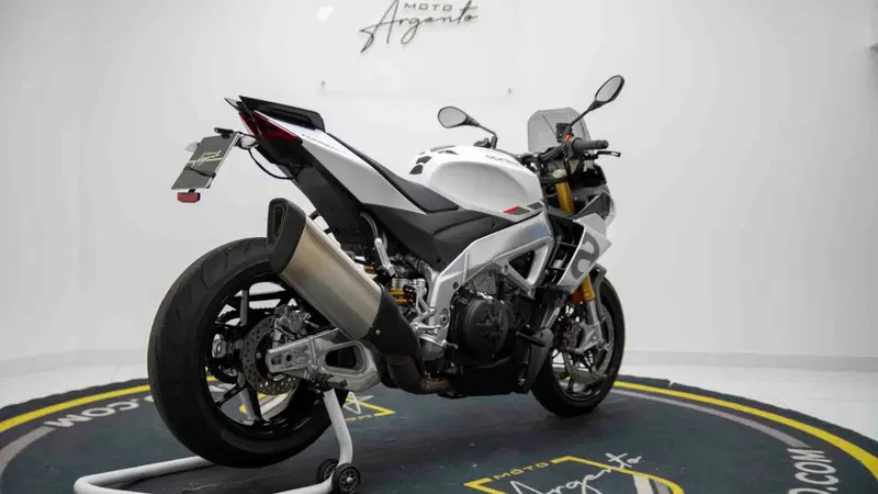 Aprilia Tuono V4 (2021 - 24) (3)