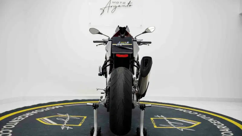 Aprilia Tuono V4 (2021 - 24) (4)