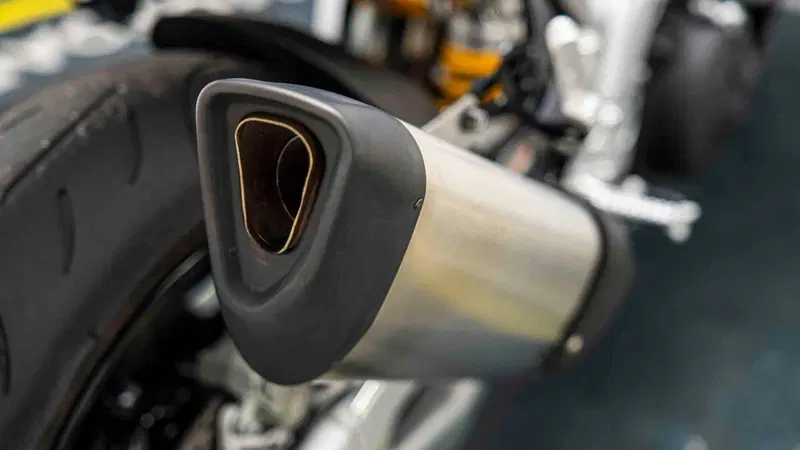 Aprilia Tuono V4 (2021 - 24) (14)