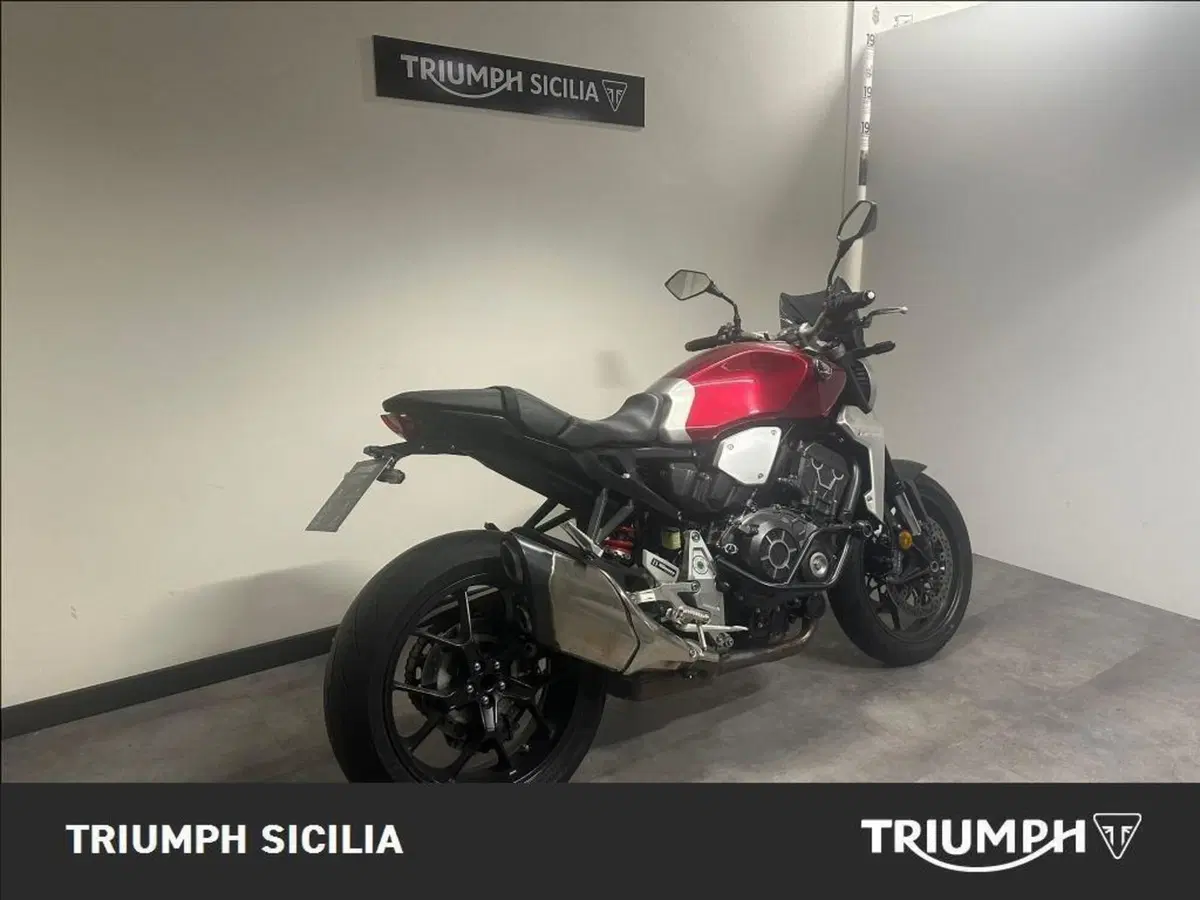 Honda CB 1000 R (2021 - 25) (3)