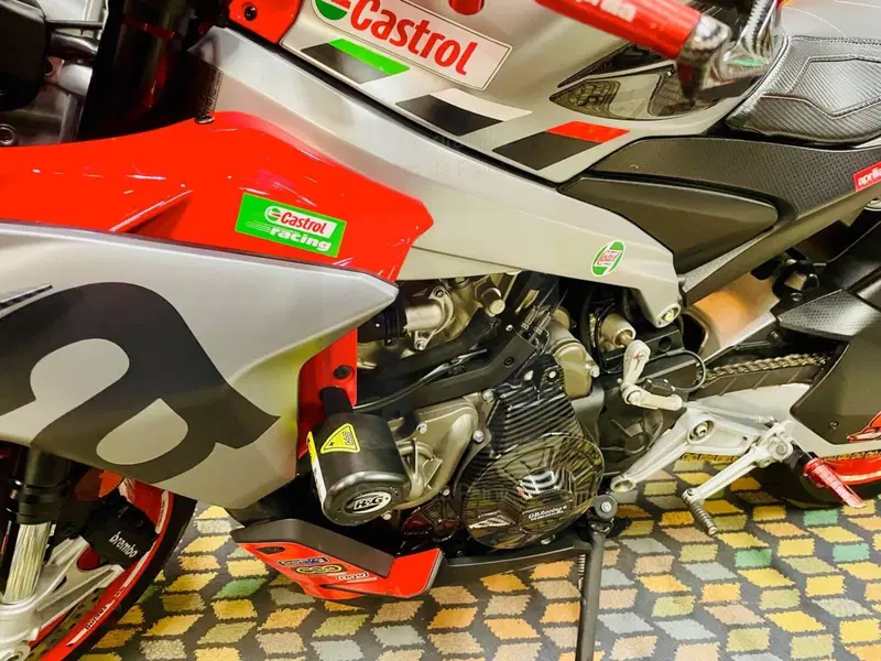Aprilia Tuono 660 (2021 - 25) (4)
