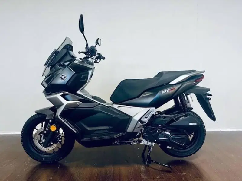 Voge Sfida SR1 ADV (2023 - 26)