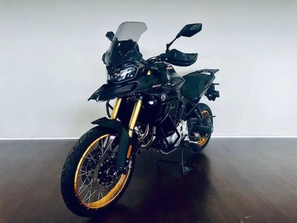 Voge Valico 900DSX (2024 - 26) (2)
