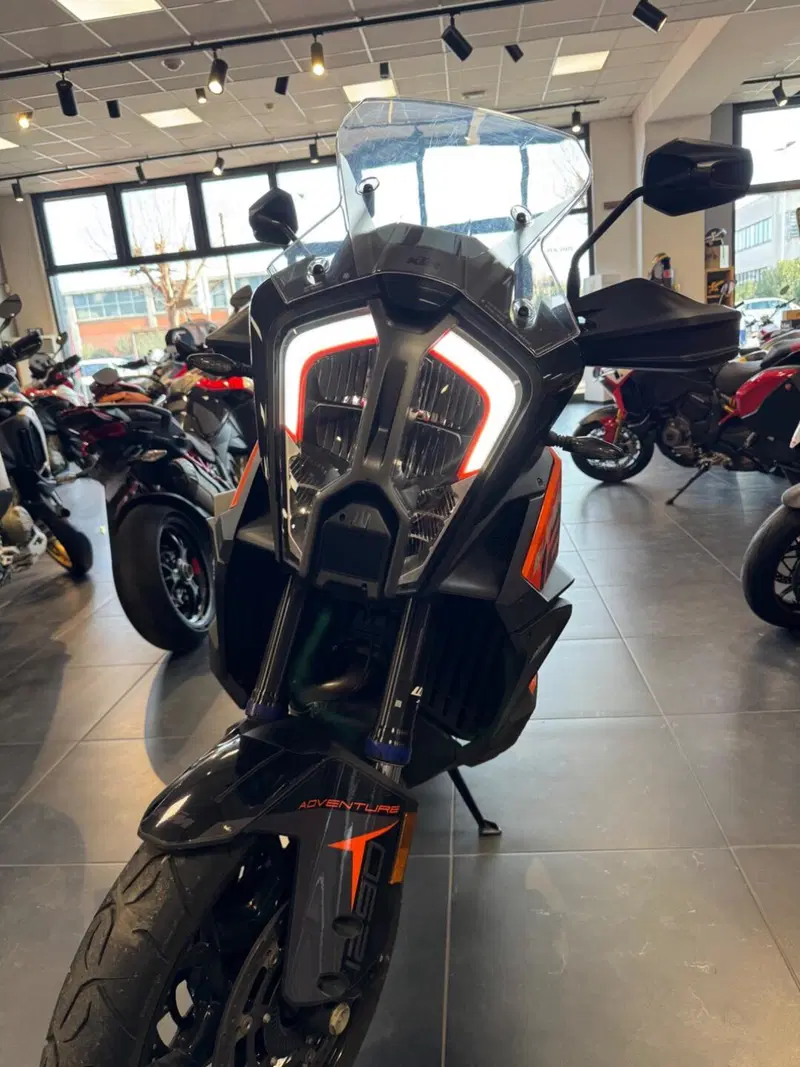 KTM 1290 Super Adventure S (2022 - 25) (12)