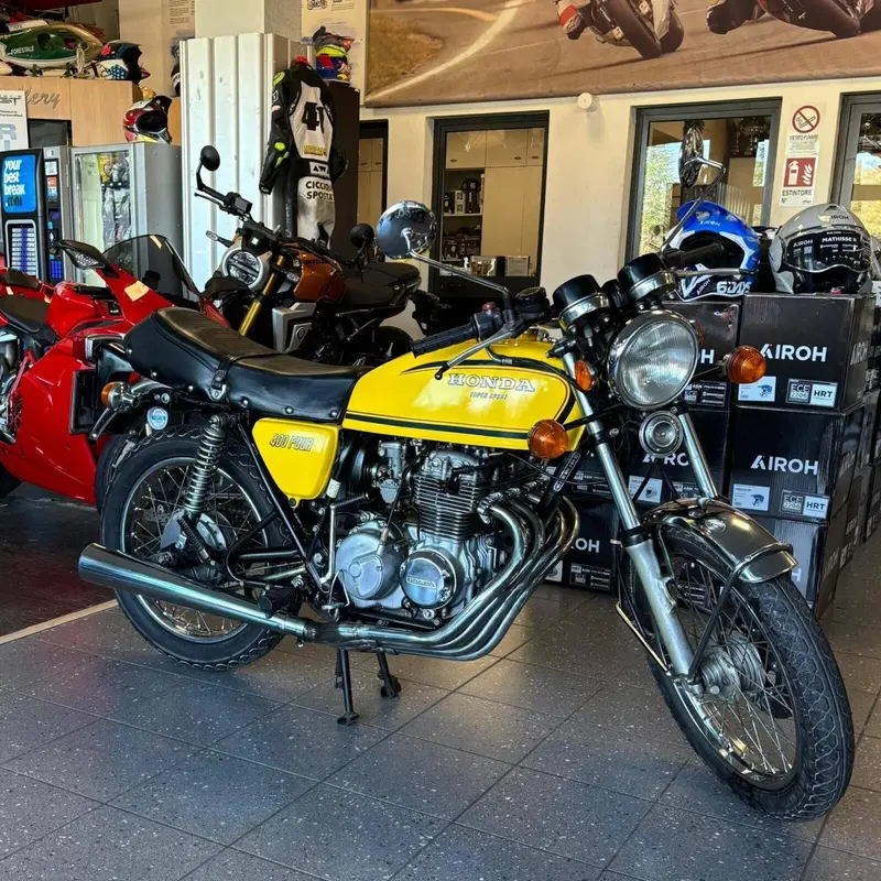 Honda CB 400 F (5)