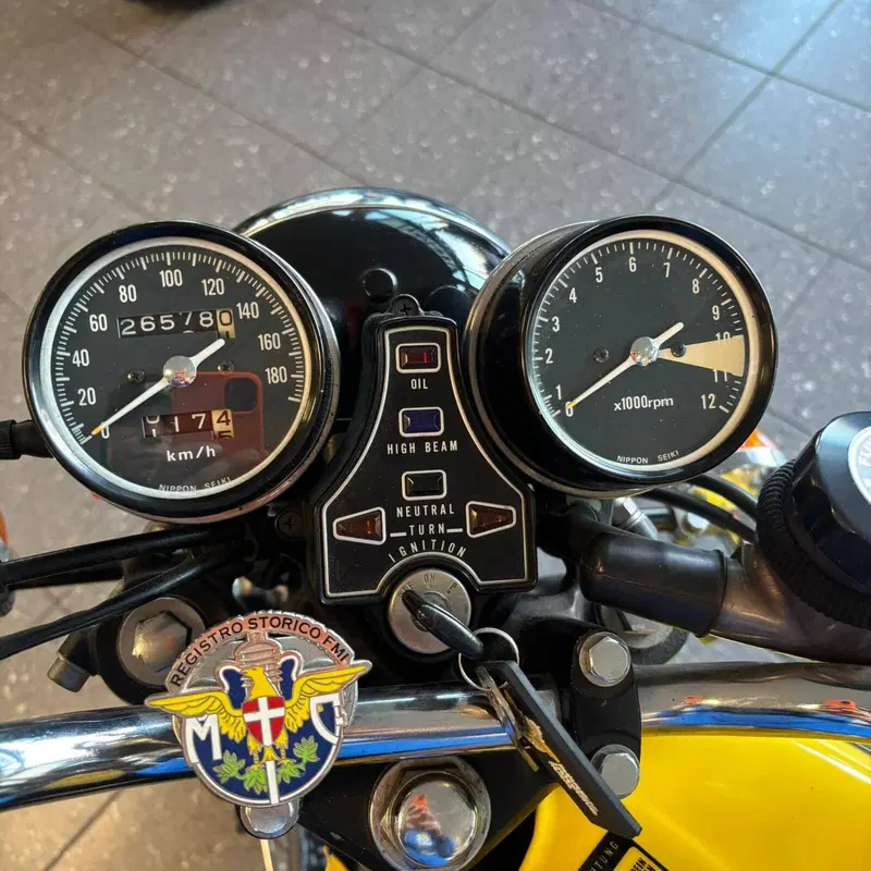 Honda CB 400 F (6)