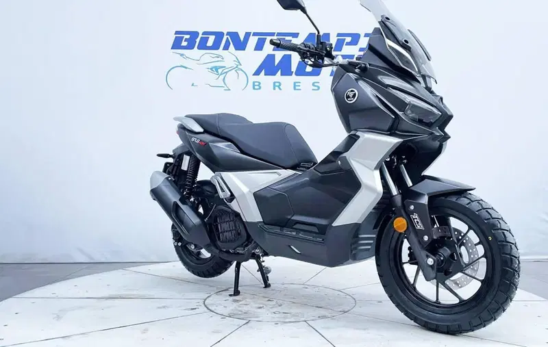 Voge Sfida SR2 ADV (2026) (15)