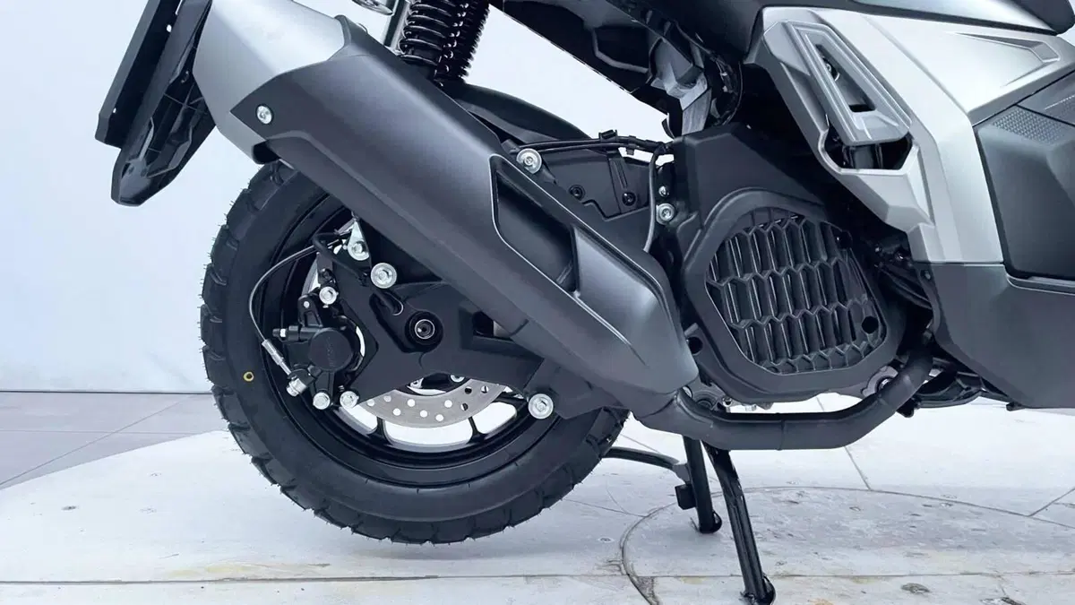 Voge Sfida SR2 ADV (2026) (5)