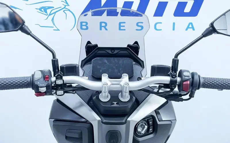 Voge Sfida SR2 ADV (2026) (7)