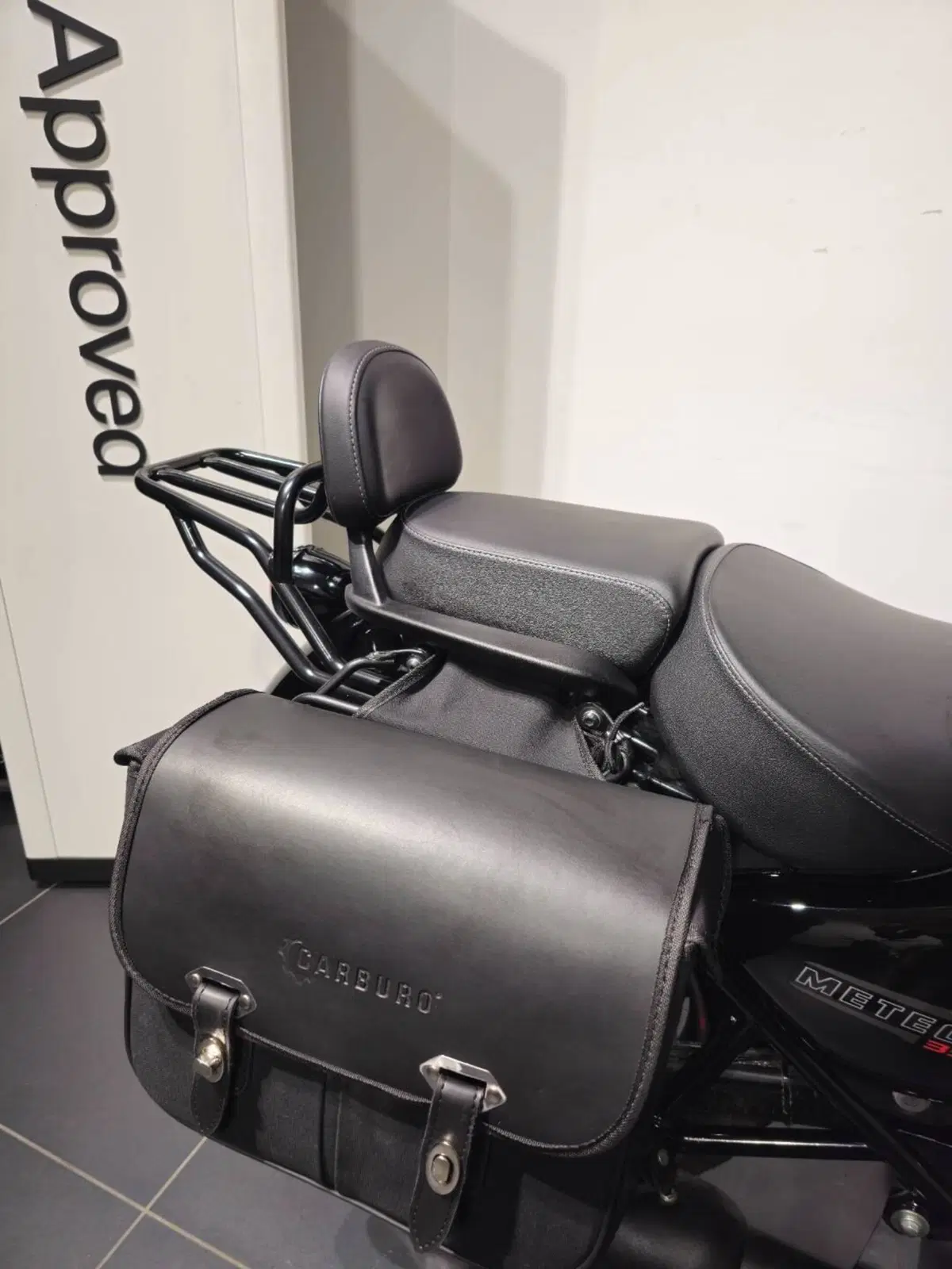 Royal Enfield Meteor 350 (2021 - 26) (5)