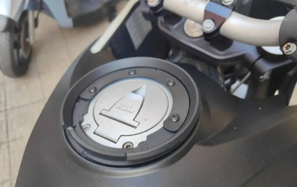 KTM 1050 Adventure (2015 - 16) (6)