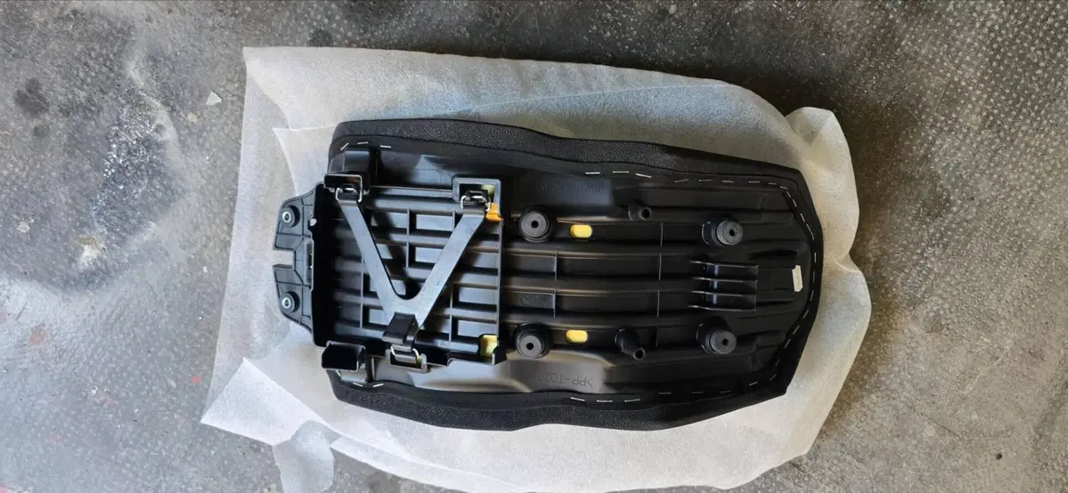 YAMAHA 700 TENERE SELLA ANTERIORE E POSTERIORE NUO (3)