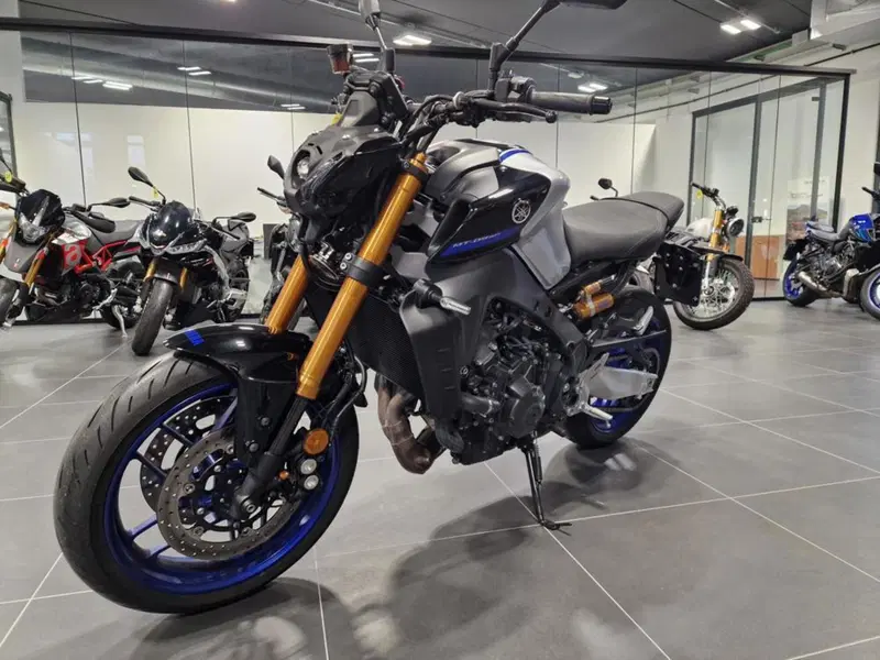 Yamaha MT-09 SP (2021 - 23)