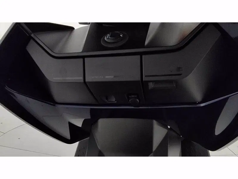 Bmw CE 04 (2021 - 25) (12)