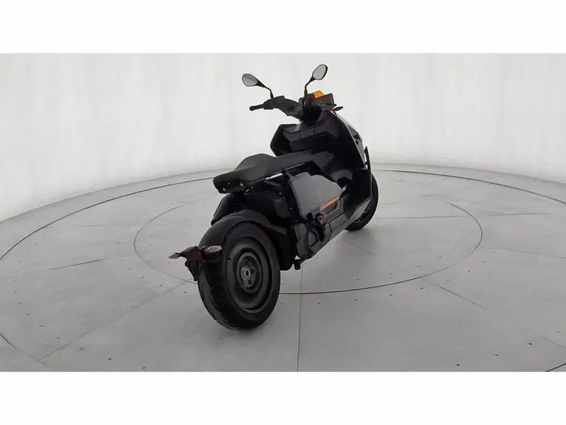 Bmw CE 04 (2021 - 25) (8)