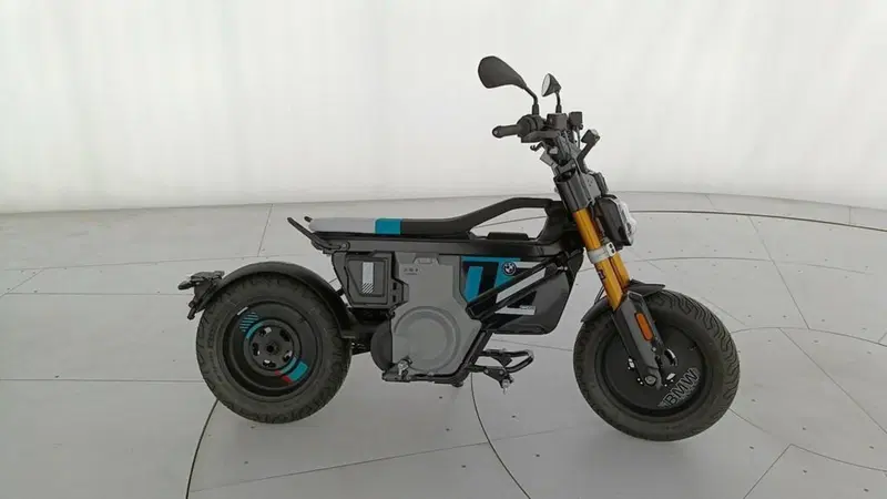 Bmw CE 02 AM (2024 - 26)