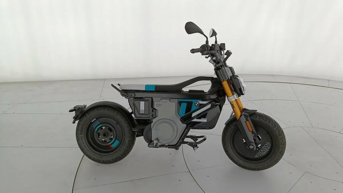 Bmw CE 02 AM (2024 - 26)