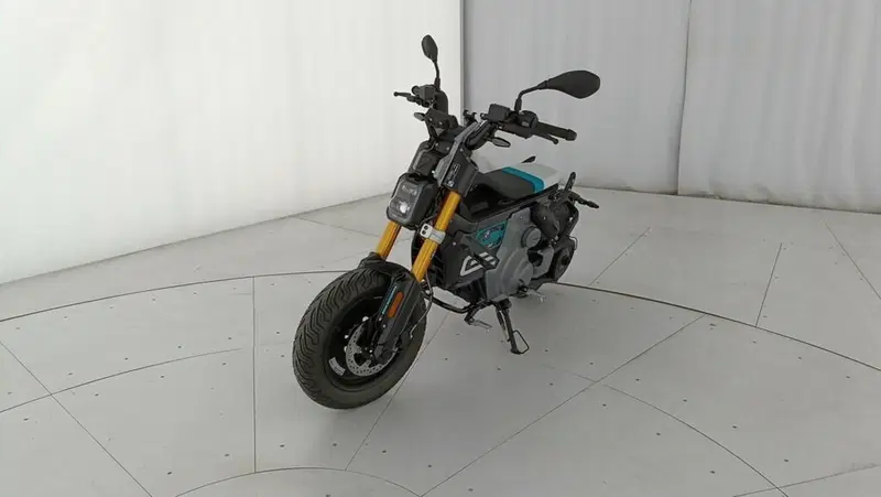 Bmw CE 02 AM (2024 - 26) (4)