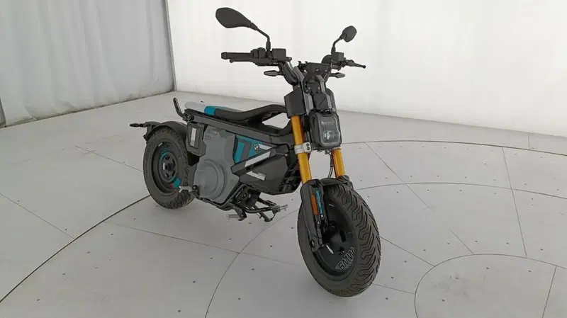 Bmw CE 02 AM (2024 - 26) (2)