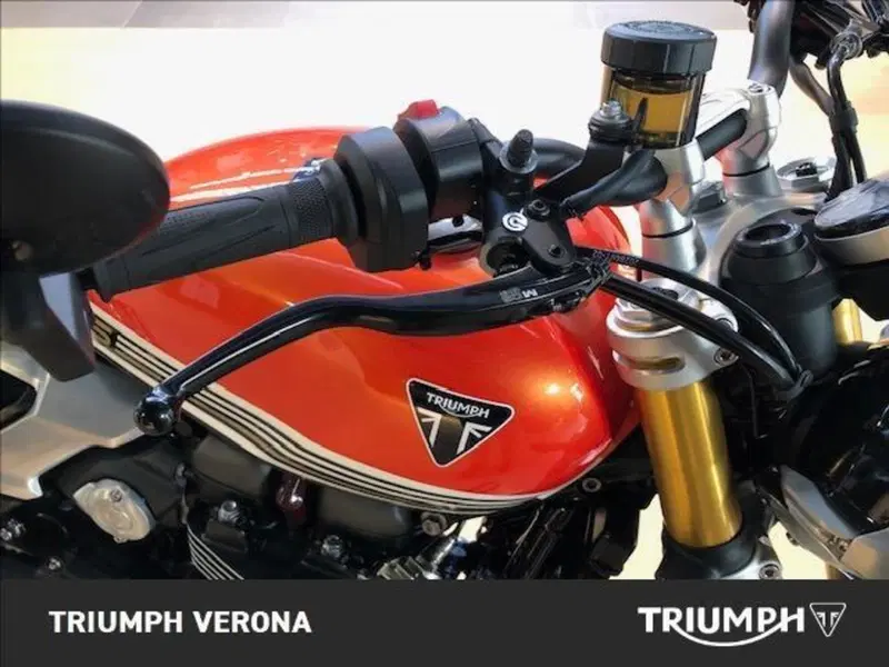 Triumph Speed Twin 1200 RS (2025 - 26) (6)