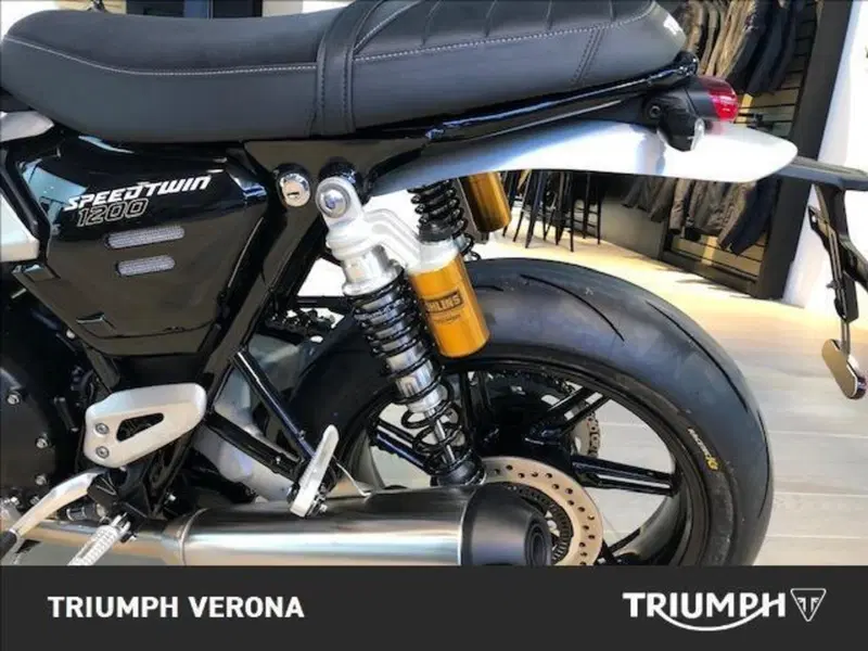 Triumph Speed Twin 1200 RS (2025 - 26) (10)