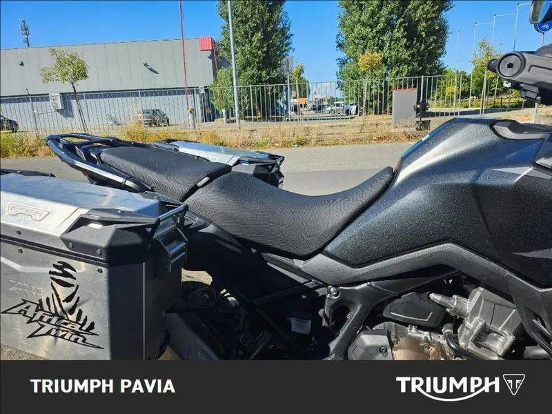 Honda Africa Twin CRF 1100L DCT (2022 - 23) (9)
