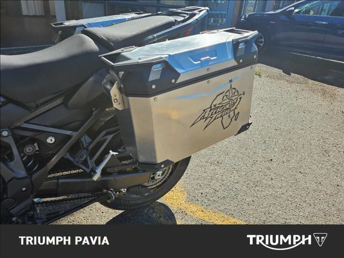 Honda Africa Twin CRF 1100L DCT (2022 - 23) (14)