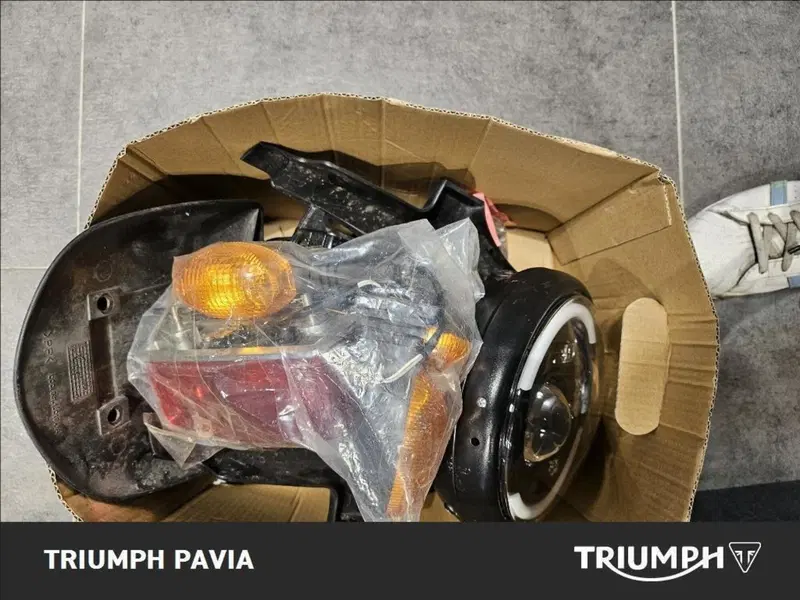 Ducati Monster 695 (2006 - 08) (12)