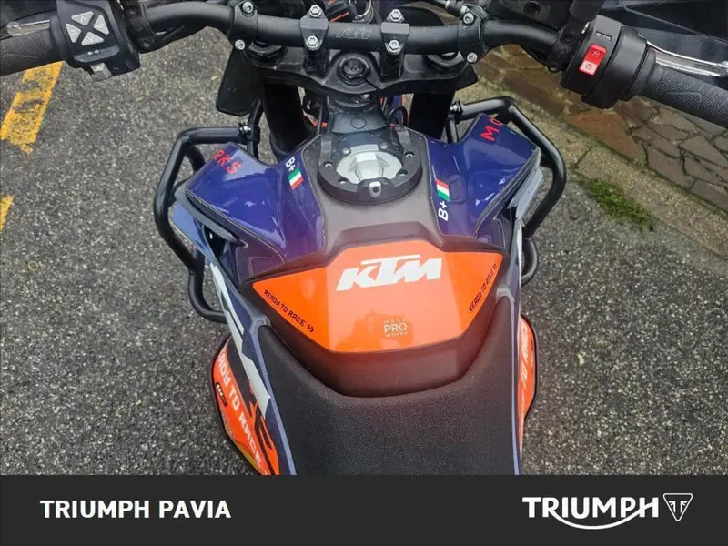KTM 890 Adventure (2021) (19)