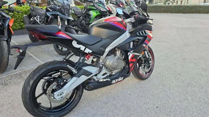 Aprilia RS 457 (2024 - 26) (5)