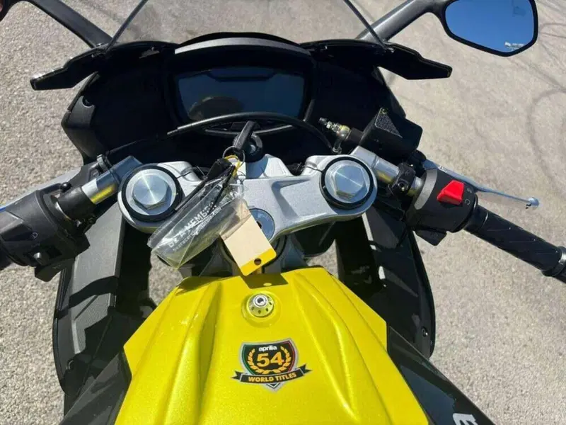 Aprilia RS 125 (2025 - 26) (7)