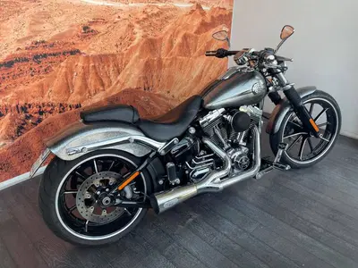 Harley-Davidson 1690 Breakout (2013 - 17) - FXSB usata