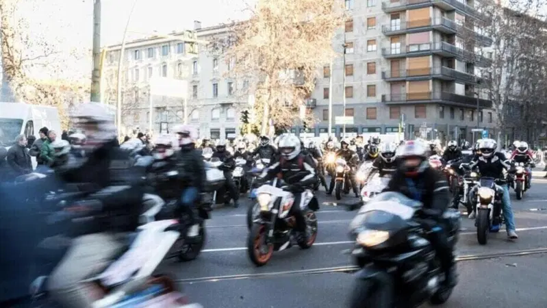 Referendum sulle moto a Milano: si pu&ograve; fare