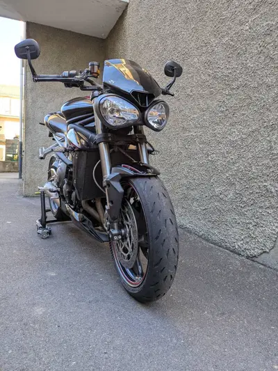 Triumph Street Triple RS (2017 - 19) usata