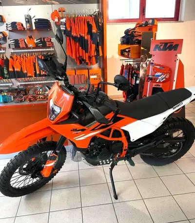 KTM 390 Enduro R (2025 - 26) nuova