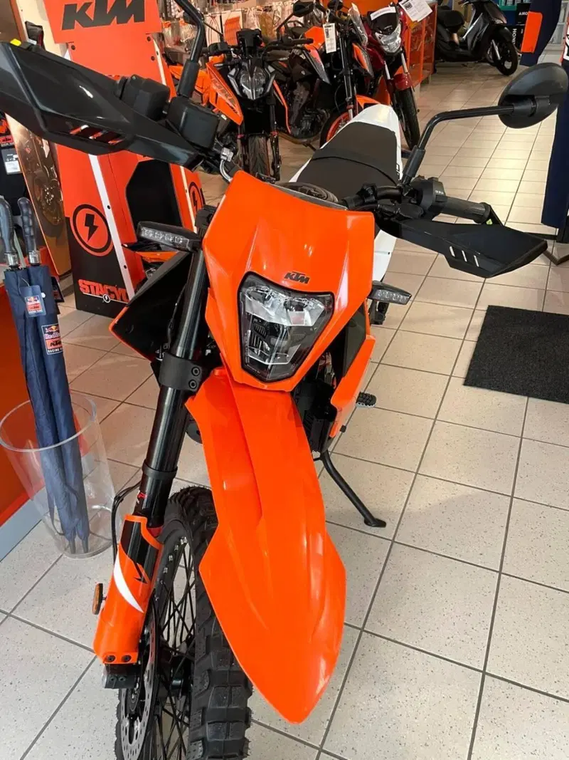 KTM 390 Enduro R (2025 - 26) (8)