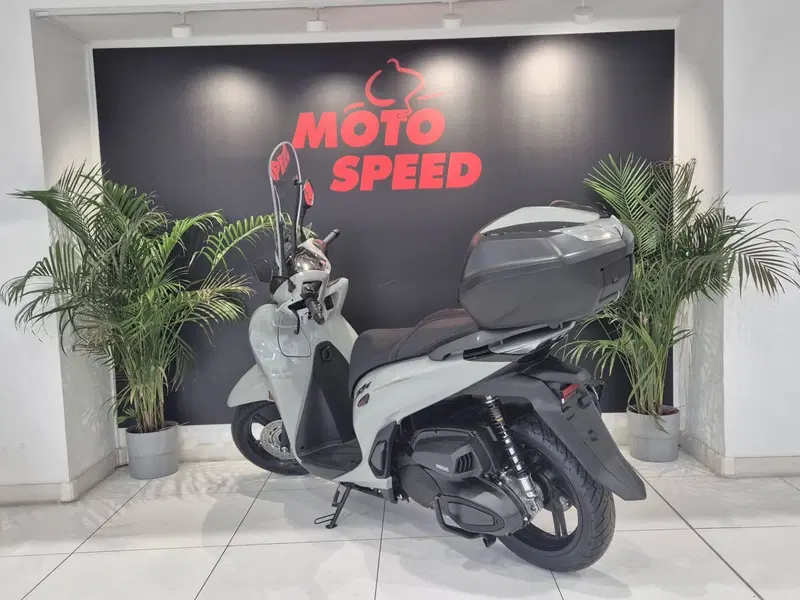 Honda SH 350i Sport (2025 - 26) (4)