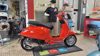 Vespa Primavera 125 (2024 - 25) nuova