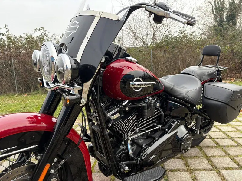 Harley-Davidson 114 Heritage Classic (2018 - 20) - FLHCS (4)